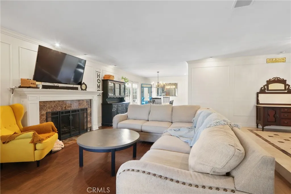 104 N Mangrove Avenue, Covina, California 91724 home-pic-8