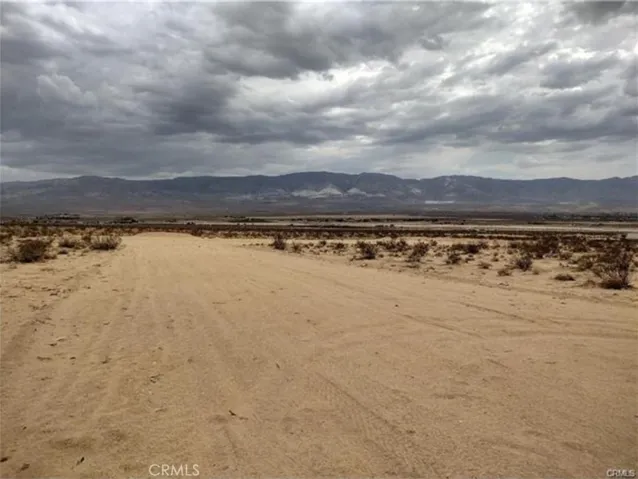 Smooth accessible dirt roads