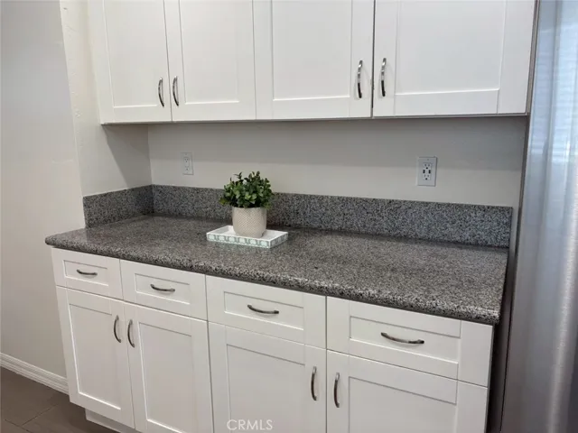 Main Unit Kitchen -2