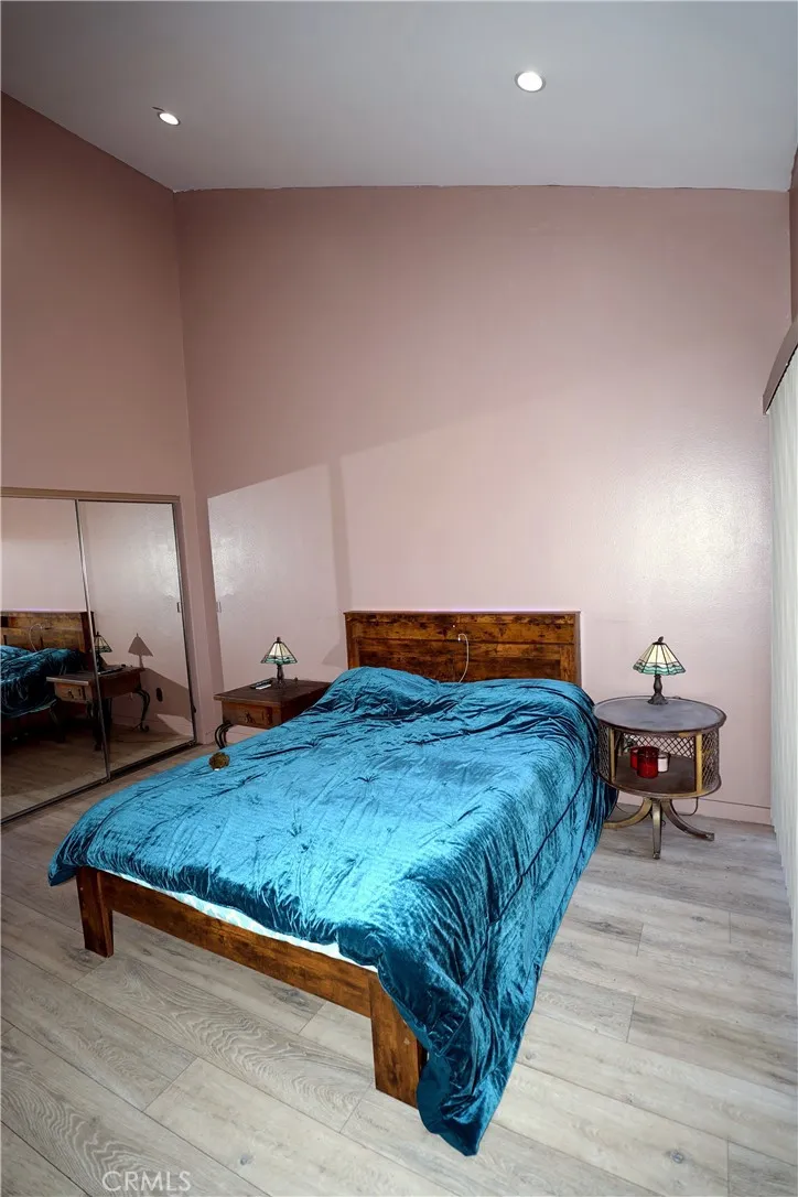 18954 Sherman Way 3, Reseda, California 91335 home-pic-23