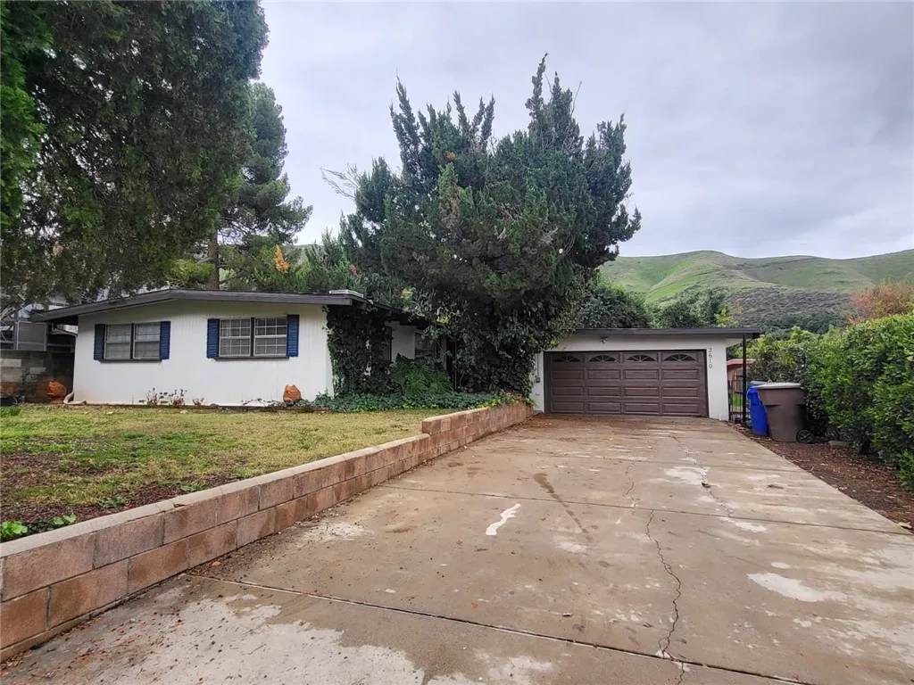 2610 Zanja View, Mentone, California 92359 home-pic-1