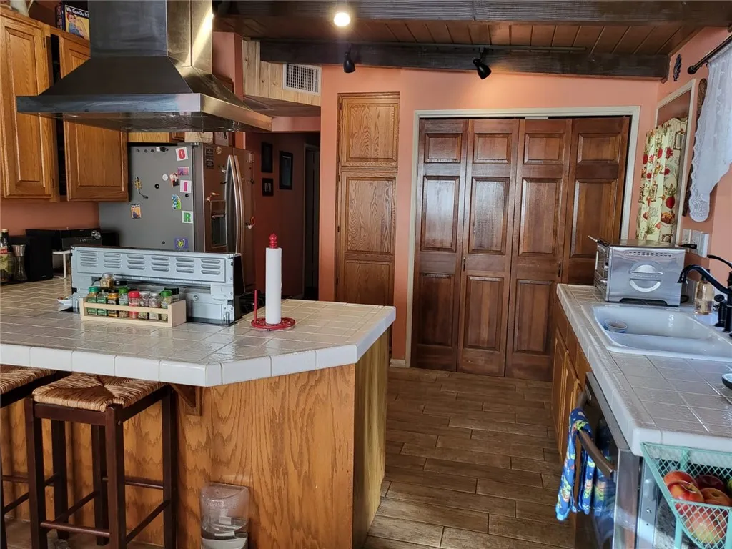 2610 Zanja View, Mentone, California 92359 home-pic-7