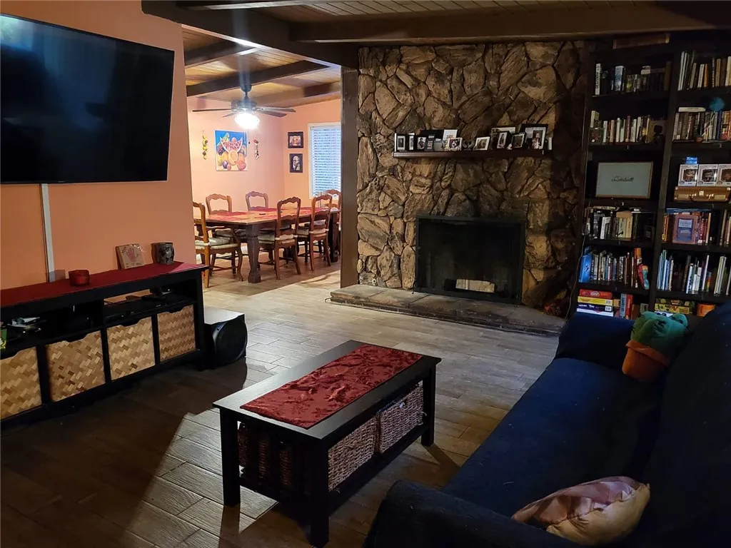 2610 Zanja View, Mentone, California 92359 home-pic-5