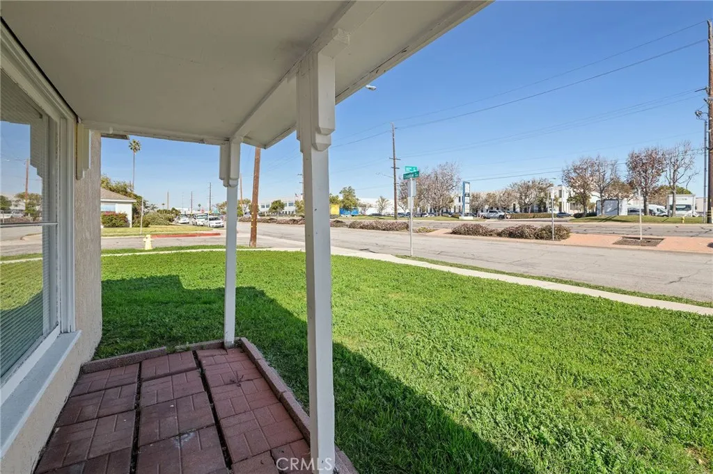 18703 Crenshaw Boulevard, Torrance, California 90504 home-pic-3