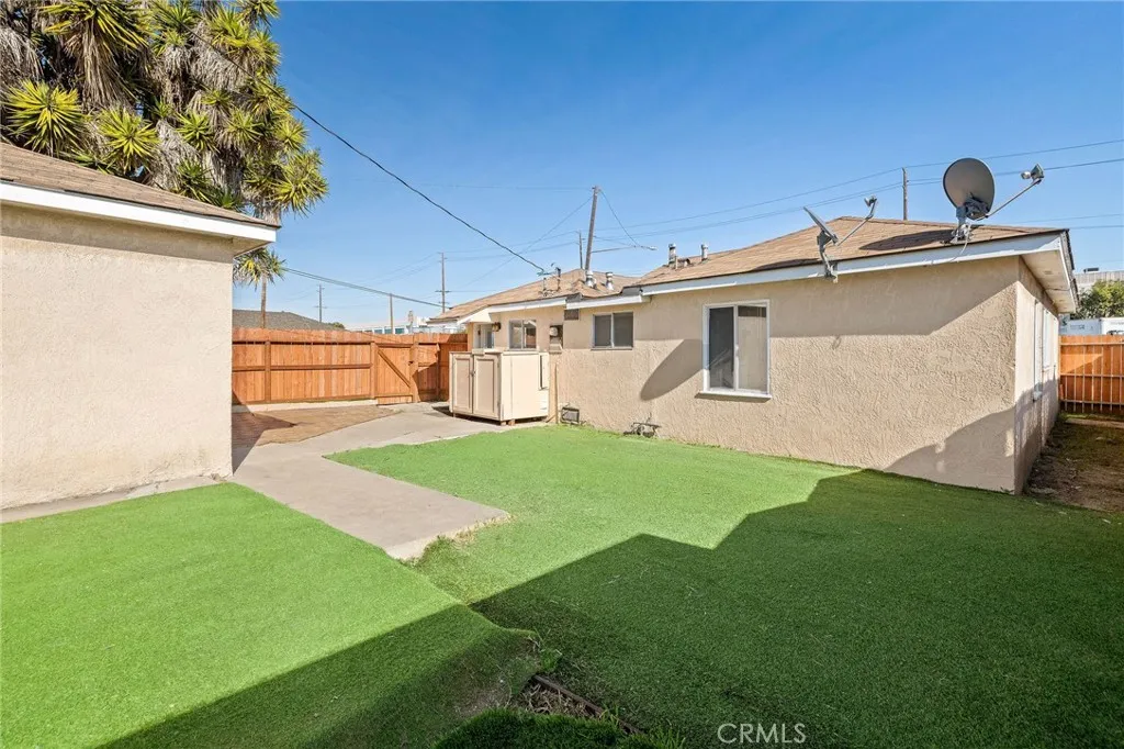 18703 Crenshaw Boulevard, Torrance, California 90504 home-pic-22