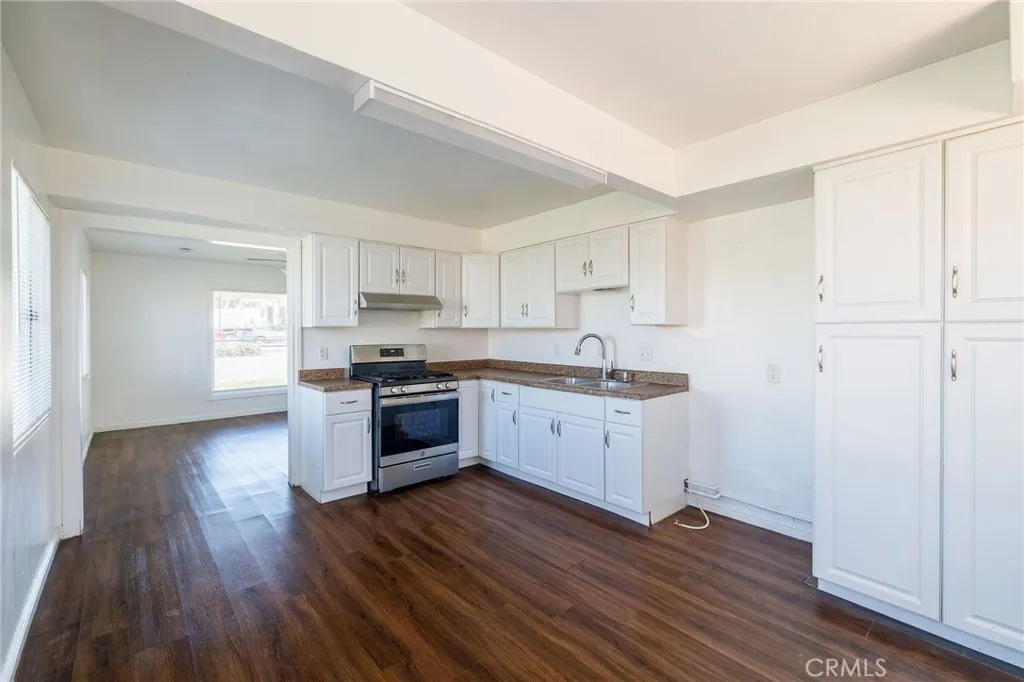 18703 Crenshaw Boulevard, Torrance, California 90504 home-pic-9