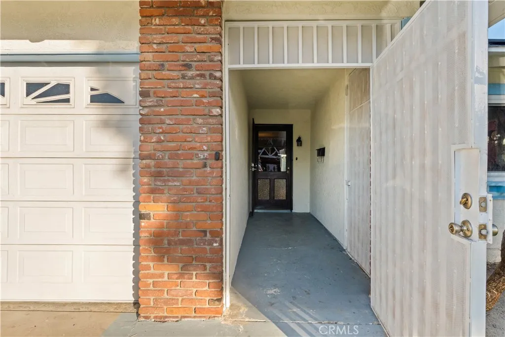 12208 Bombardier Avenue, Norwalk, California 90650 home-pic-4
