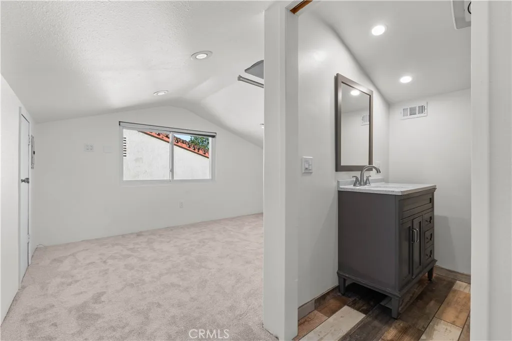12208 Bombardier Avenue, Norwalk, California 90650 home-pic-22