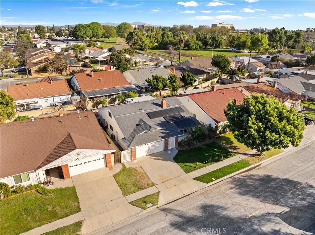 12208 Bombardier Avenue, Norwalk, California 90650 home-pic-38