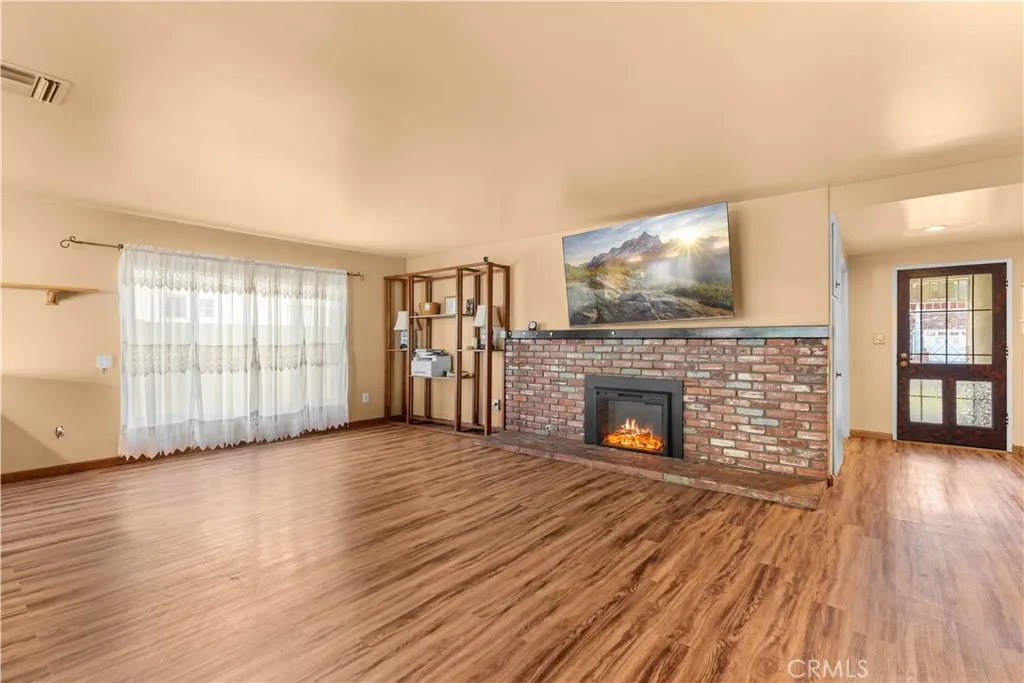 12208 Bombardier Avenue, Norwalk, California 90650 home-pic-5