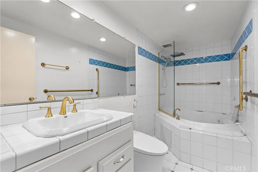 12208 Bombardier Avenue, Norwalk, California 90650 home-pic-28