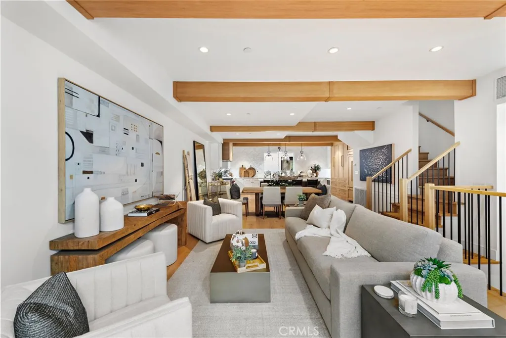 20462 Santa Ana Ave F, Newport Beach, California 92660 home-pic-4