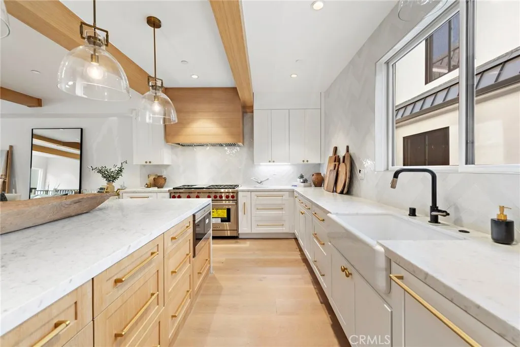 20462 Santa Ana Ave F, Newport Beach, California 92660 home-pic-11