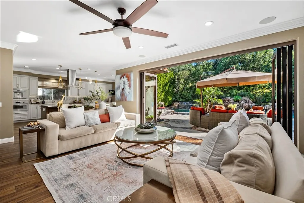 16 Marble Creek, Coto De Caza, California 92679 home-pic-10