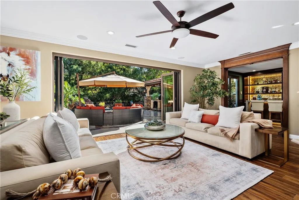 16 Marble Creek, Coto De Caza, California 92679 home-pic-1
