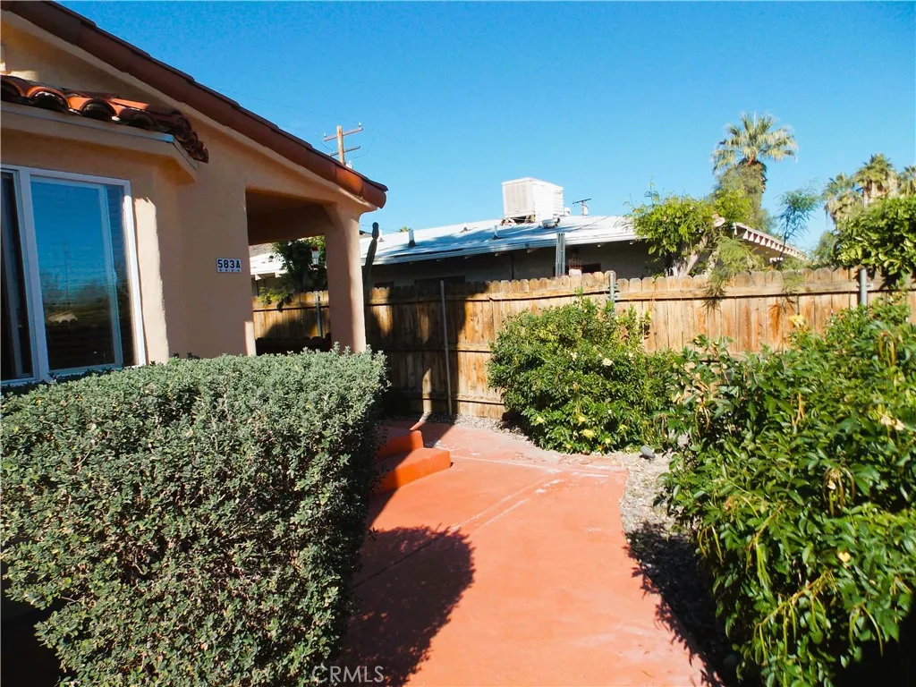 583 S Calle Abronia, Palm Springs, California 92264 home-pic-3