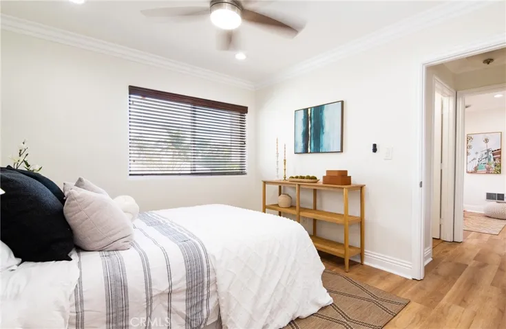 1725 Loma Avenue 18, Long Beach, California 90804