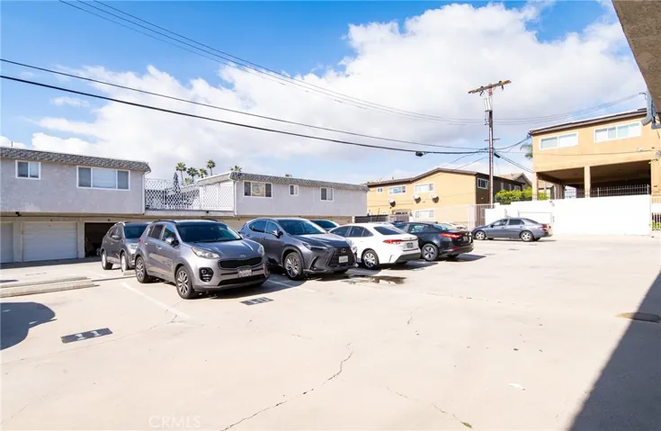 1725 Loma Avenue 18, Long Beach, California 90804