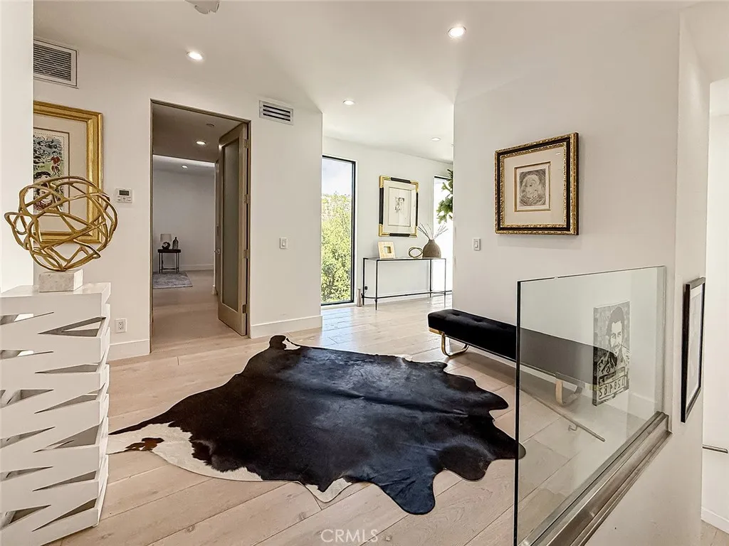 Gallery Landing