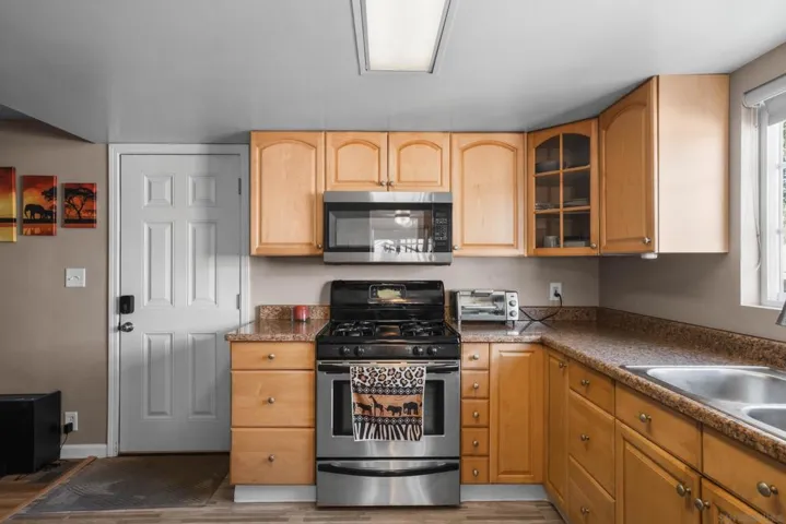 2750 Wheatstone 110, San Diego, California 92111