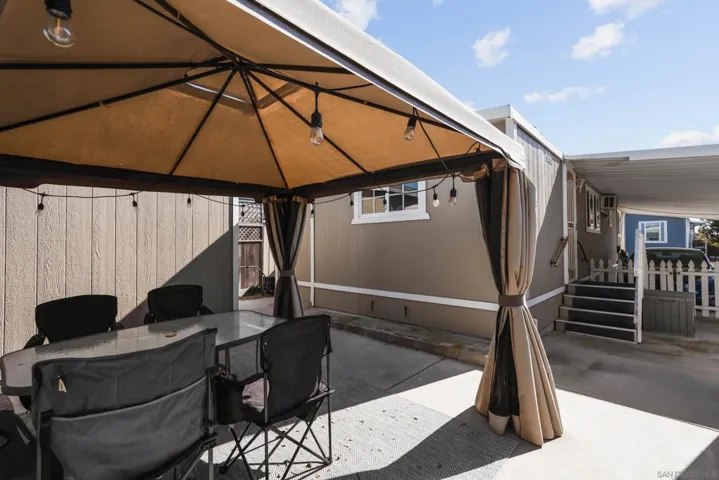 2750 Wheatstone 110, San Diego, California 92111