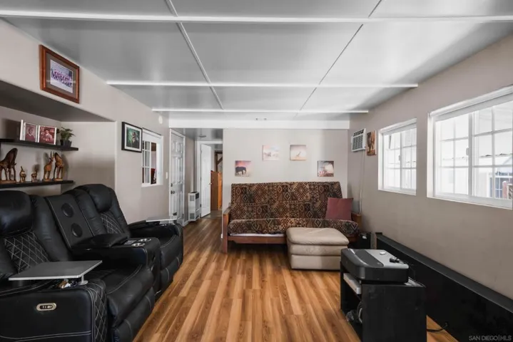 2750 Wheatstone 110, San Diego, California 92111