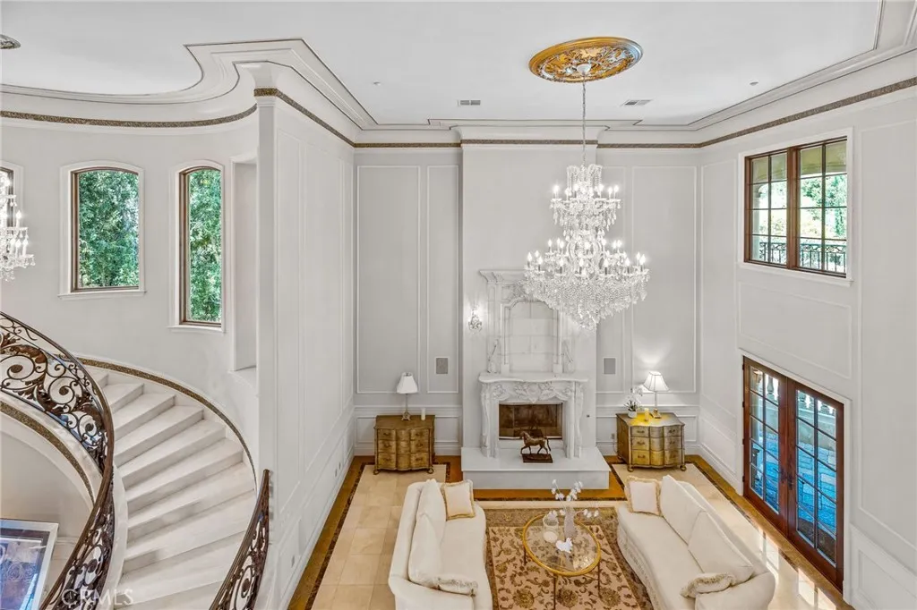 328 N Terrace View Drive, Monrovia, California 91016 home-pic-38