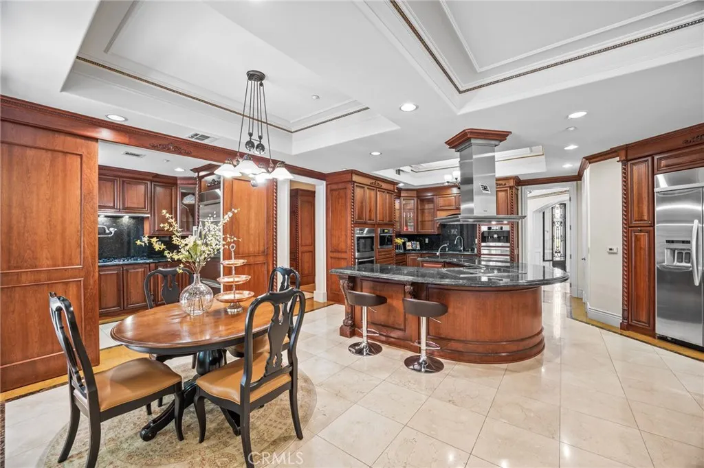 328 N Terrace View Drive, Monrovia, California 91016 home-pic-19