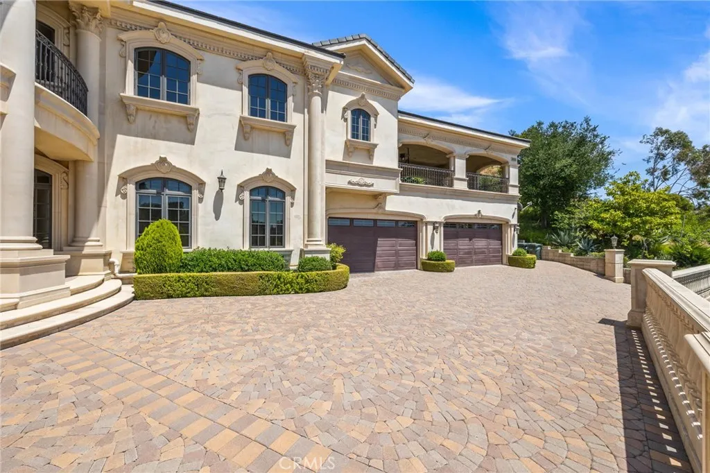 328 N Terrace View Drive, Monrovia, California 91016 home-pic-6