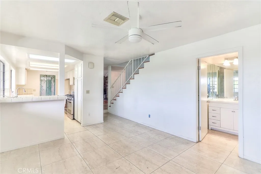905 Brighton Way, Montebello, California 90640 home-pic-8