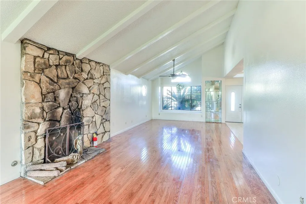 905 Brighton Way, Montebello, California 90640 home-pic-4