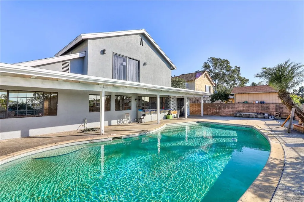 905 Brighton Way, Montebello, California 90640 home-pic-23