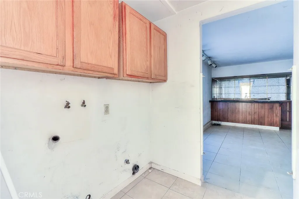 905 Brighton Way, Montebello, California 90640 home-pic-12