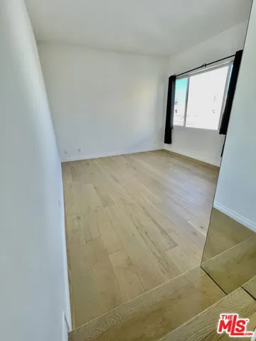 Brand new hardwood floors inst
