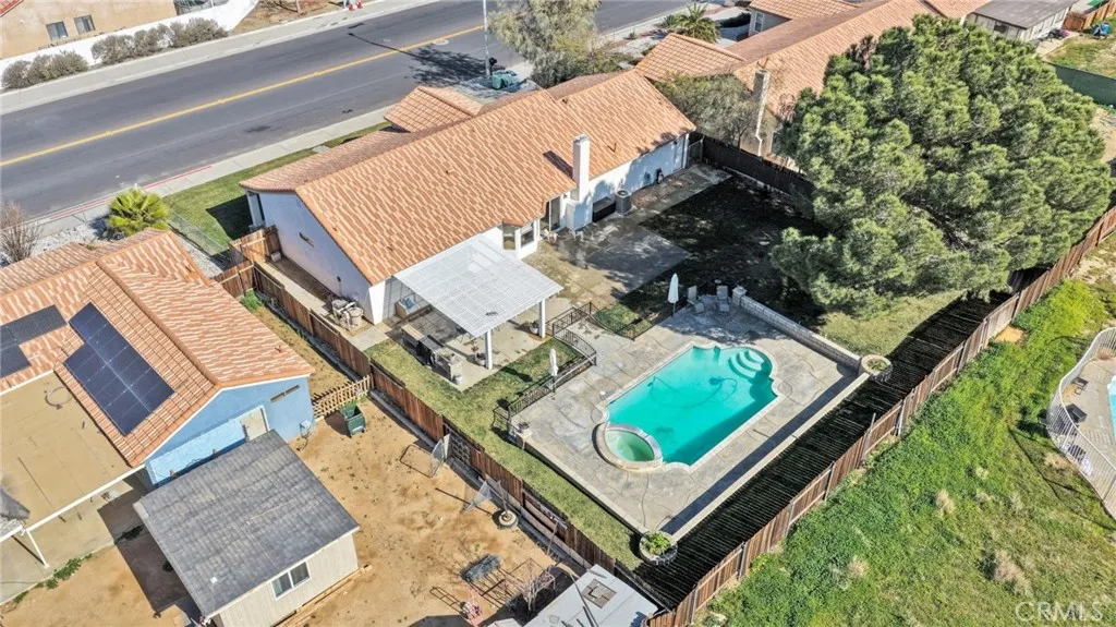 13641 Luna Road, Victorville, California 92392 home-pic-37