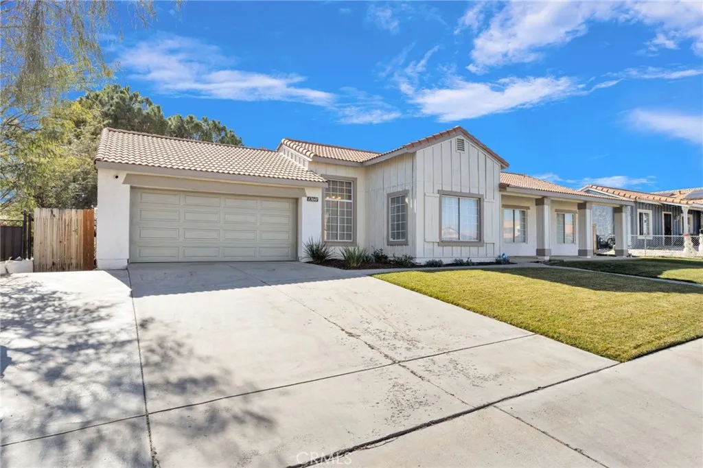13641 Luna Road, Victorville, California 92392 home-pic-4