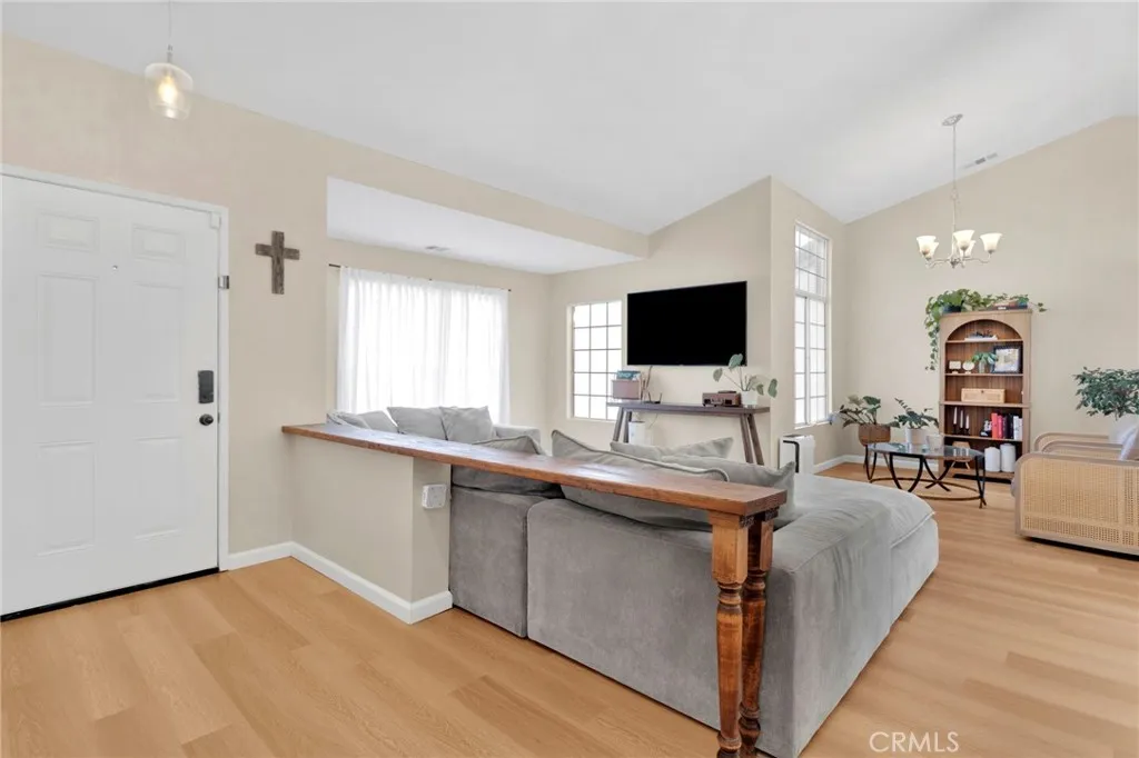 13641 Luna Road, Victorville, California 92392 home-pic-7