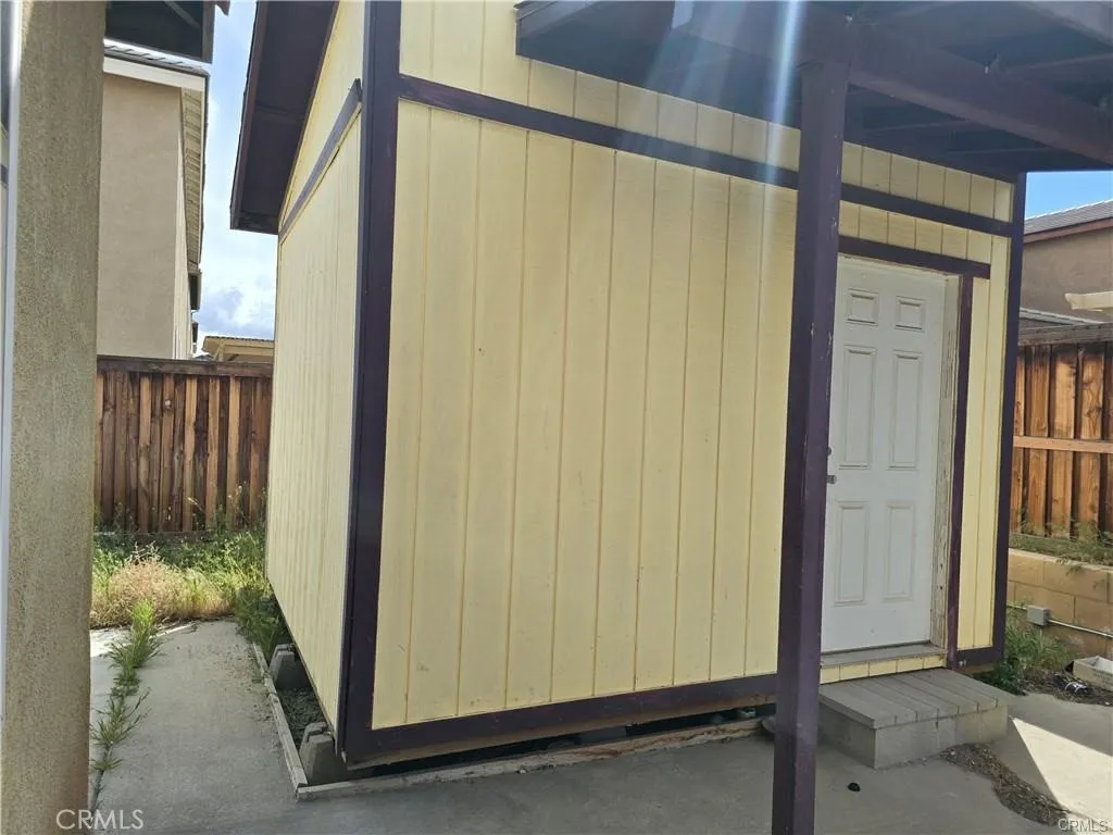 13792 Mesa Linda, Victorville, California 92392 home-pic-4