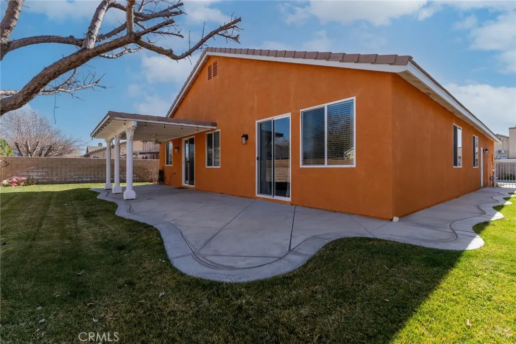 1639 W Norberry, Lancaster, California 93534 home-pic-20