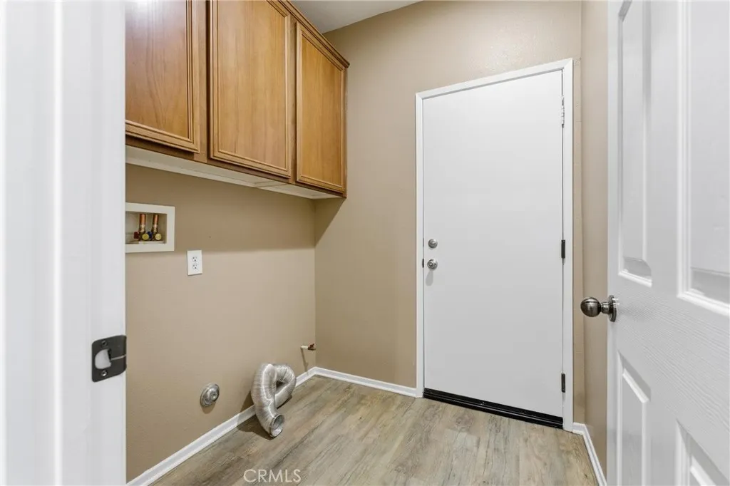 1639 W Norberry, Lancaster, California 93534 home-pic-18