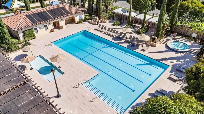 Master HOA pool, spa, and a kiddie pool.