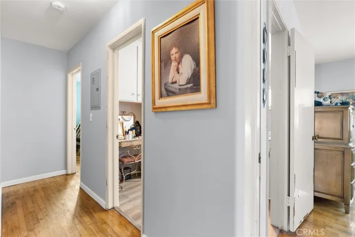 Owners Unit upstairs Hallway leading to 3rd Bedroom