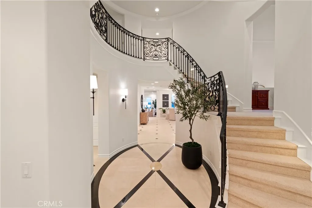 47 Cape Andover, Newport Beach, California 92660 home-pic-2