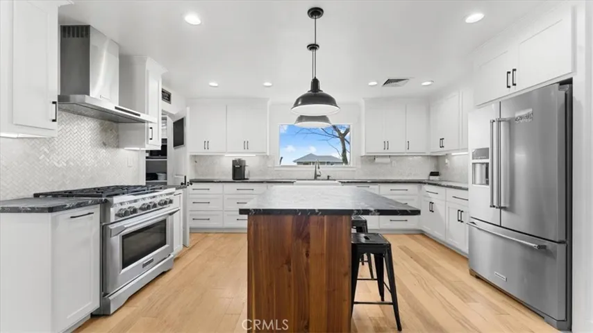 1553 Lofgren, Richvale, California 95917