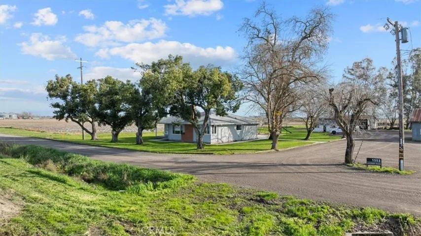 1553 Lofgren, Richvale, California 95917