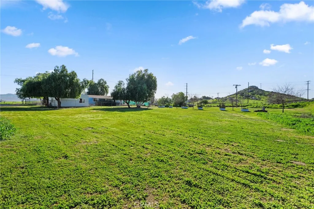 Large flat area