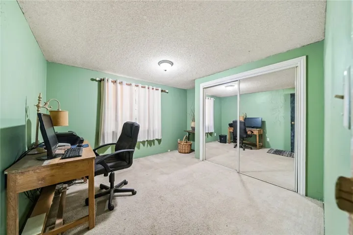Secondary bedroom