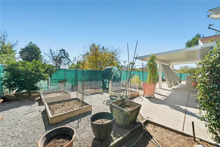 Raised beds to grow your own garden