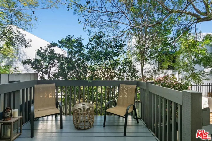 29239 Heathercliff Road 12, Malibu, California 90265