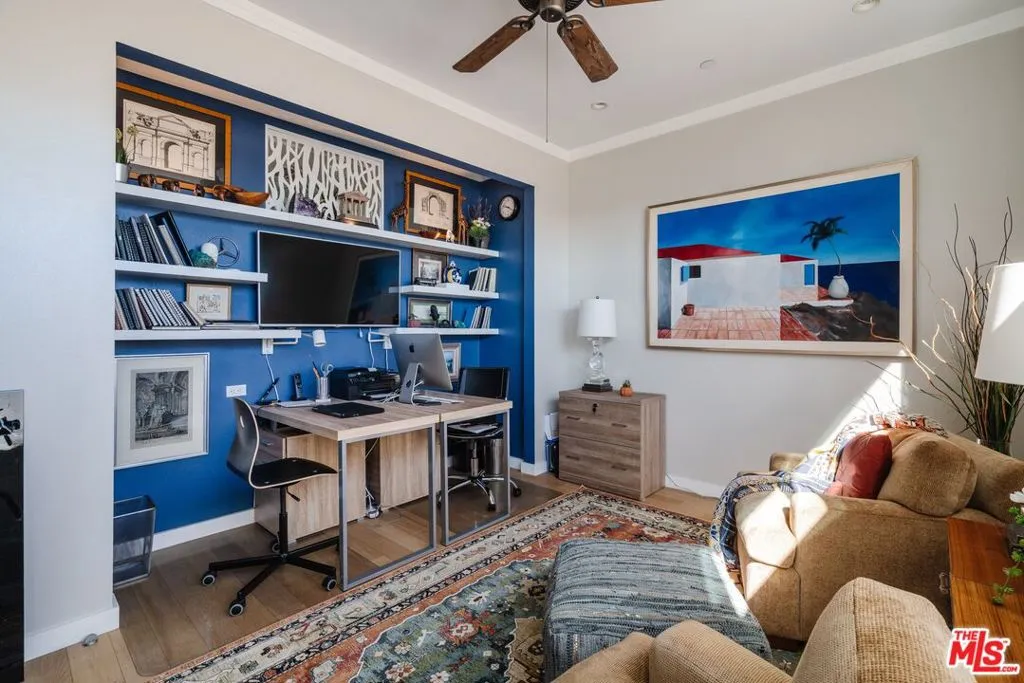 6732 W Hepburn Way, Los Angeles, California 90038 home-pic-13